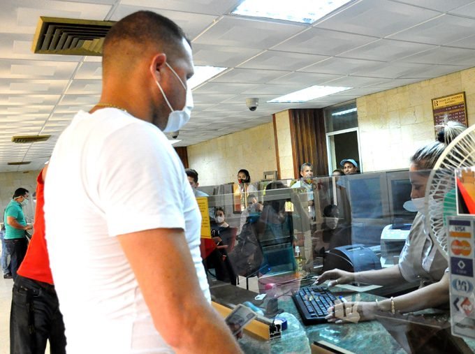 Peloteros de Granma donan dinero a las cuentas habilitadas por el régimen cubano 14