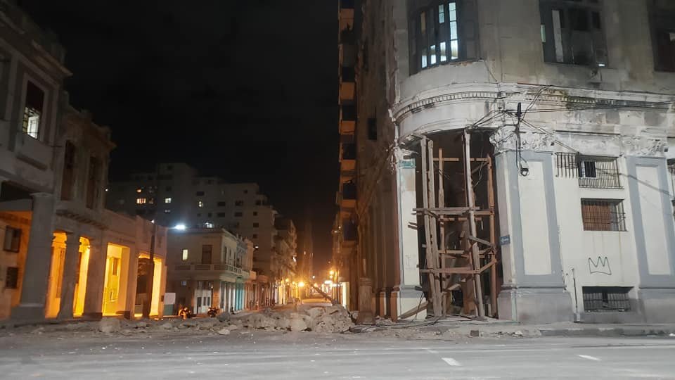 Reportan derrumbe en Centro Habana 12