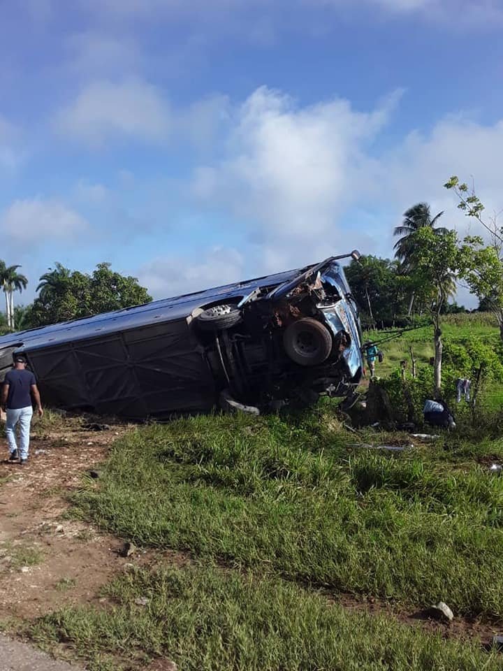 Accidente del tránsito en Jatibonico deja ocho lesionados 42