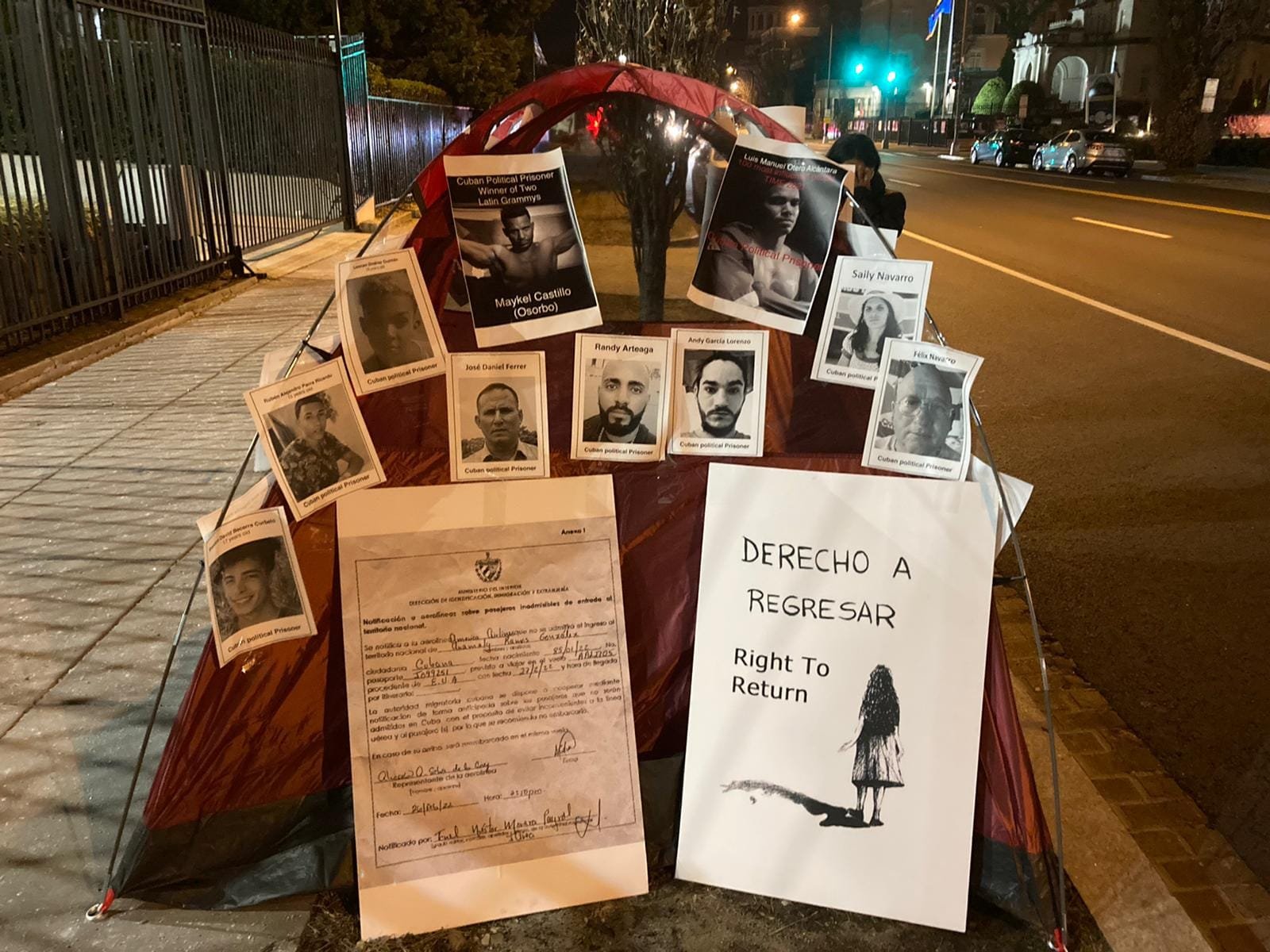 Anamely Ramos instala casa de campaña frente a la Embajada de Cuba en Washington 4