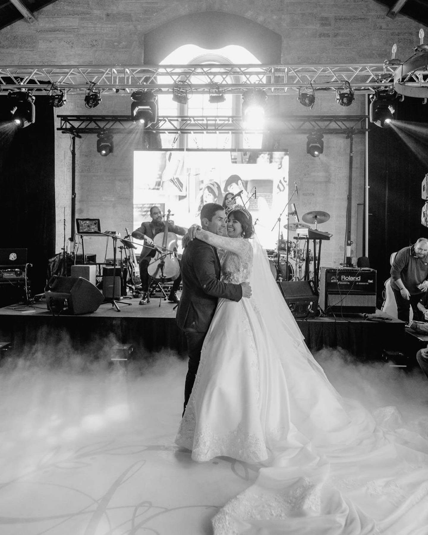 Actriz cubana Aly Sánchez comparte momentos de su boda 5