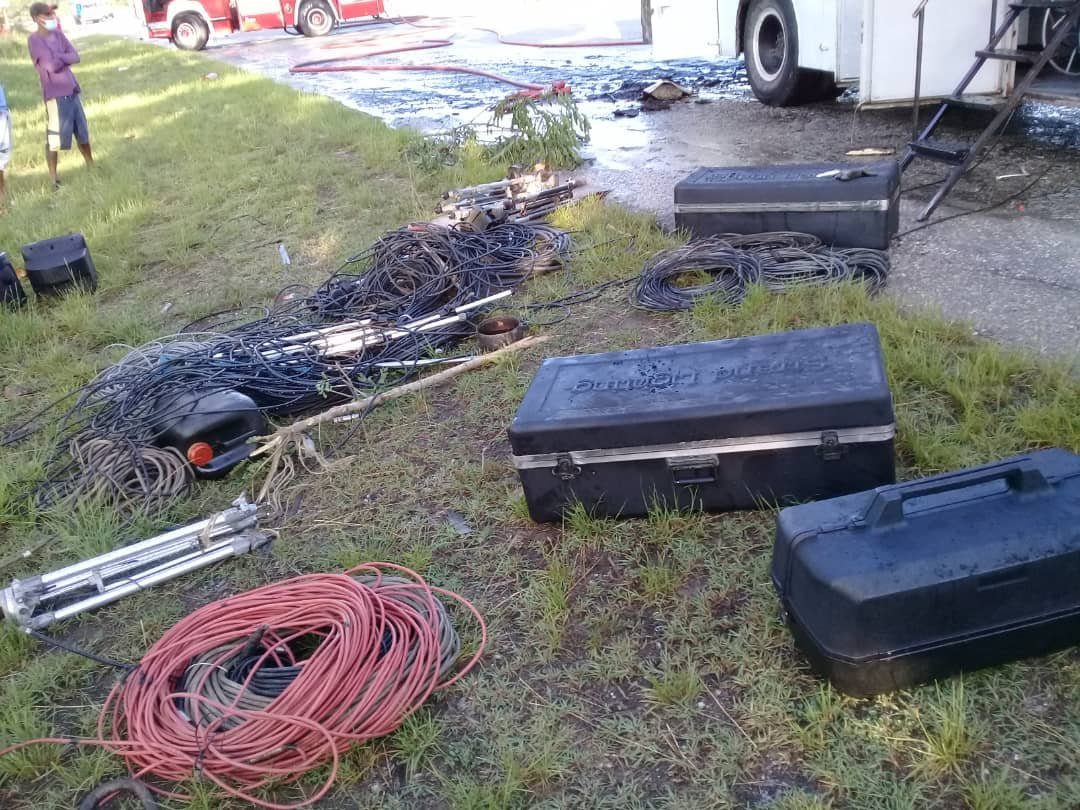 Se incendia unidad de control remoto de Tele Turquino en Santiago de Cuba 35
