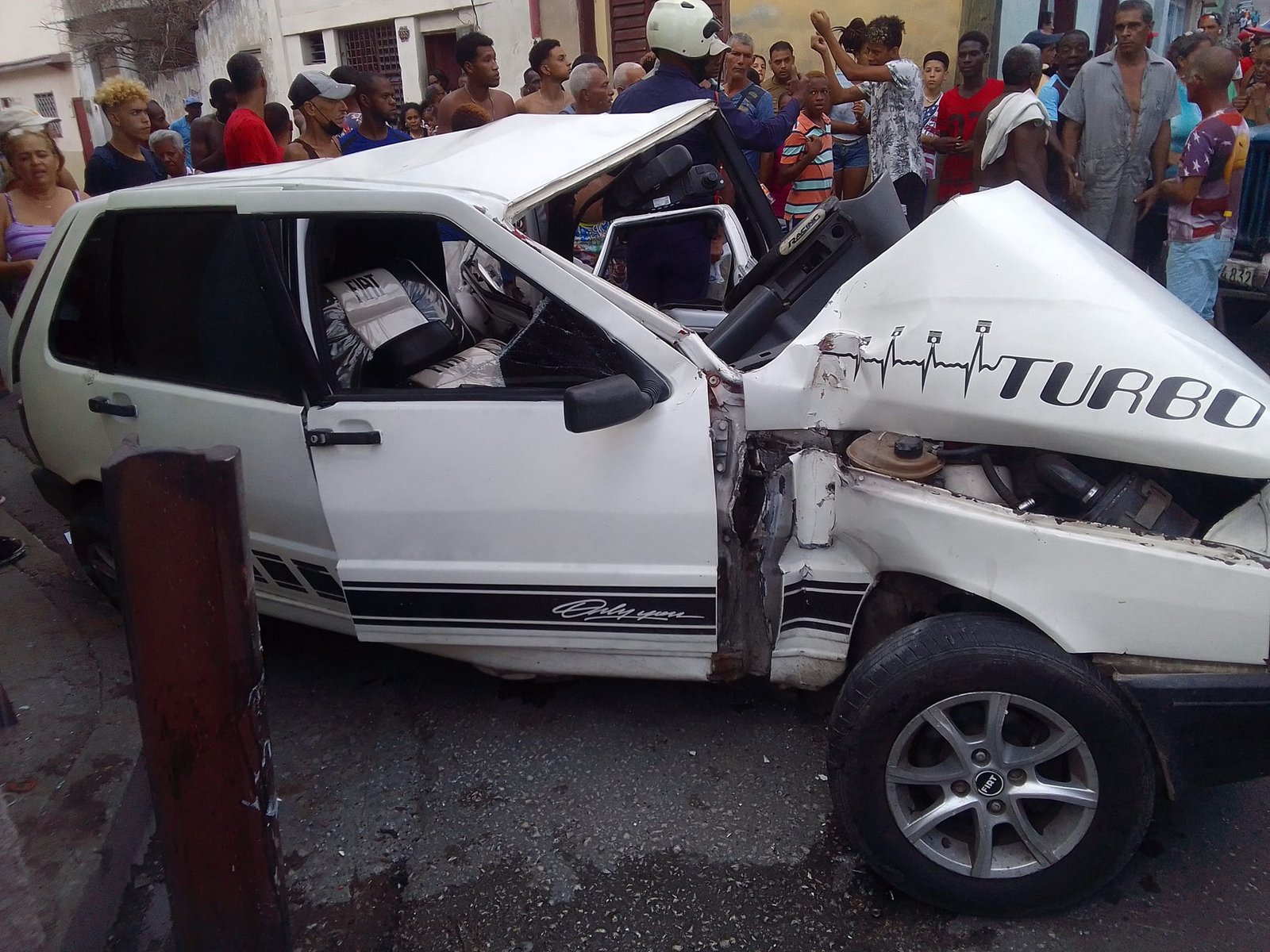 Accidente de tránsito en Santiago de Cuba deja dos lesionados 21