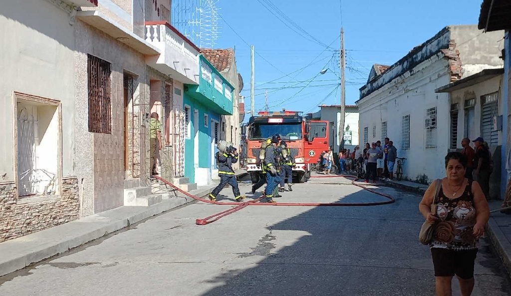 Incendio en vivienda de Sancti Spíritus por salidero de gas licuado 22