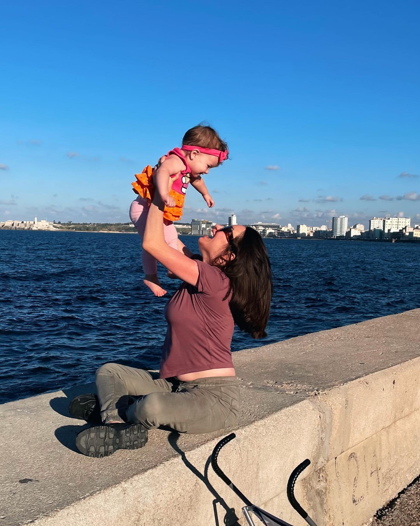 Actriz Laura Treto viaja a Cuba para visitar a su padre (VIDEO) 1