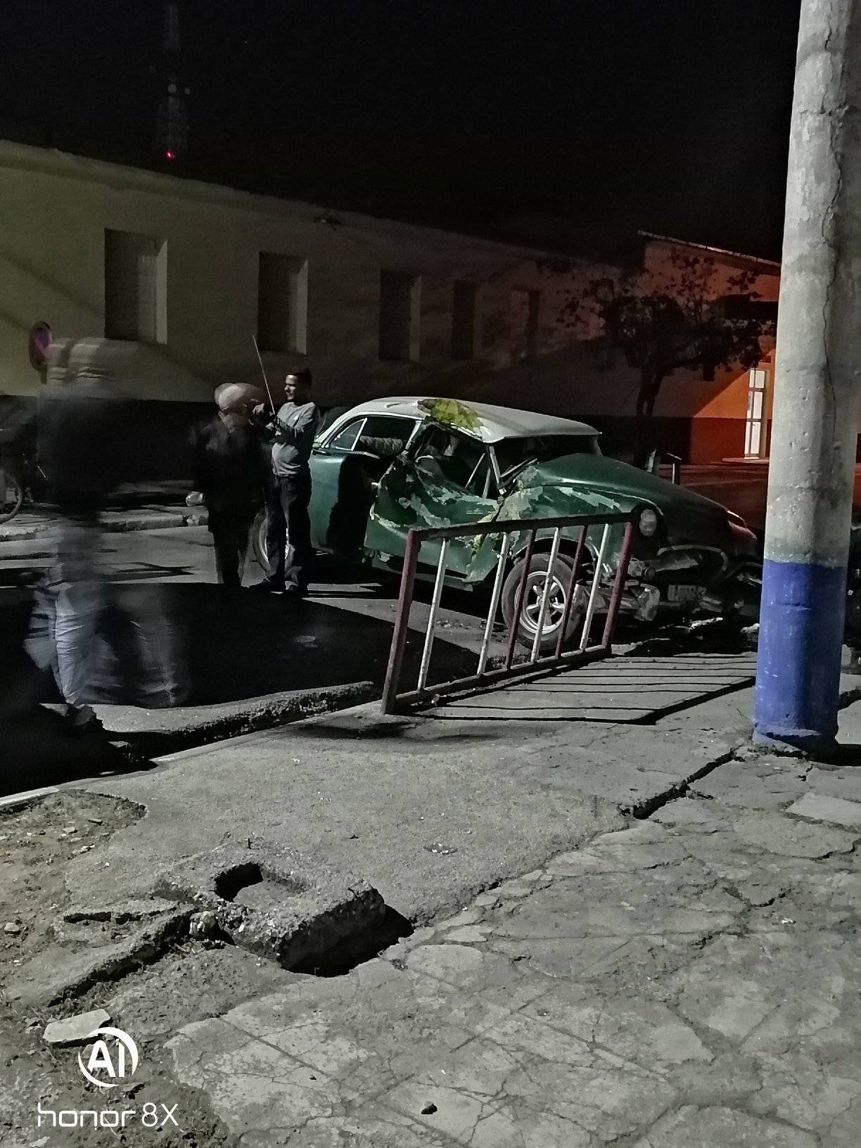 Reportan accidente en Ciego de Ávila entre camión y almendrón 47
